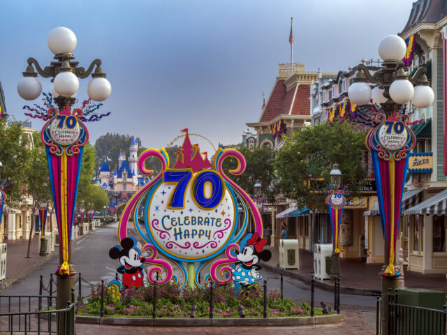 Summer Magic at Disneyland: Save Up to 25% on Select Resort Hotel Stays