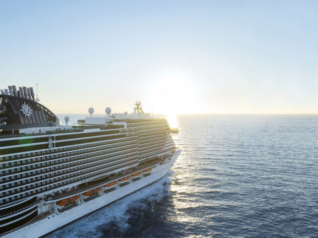Presidents’ Day Cruise Sale: Save Big + Bonus Onboard Credit