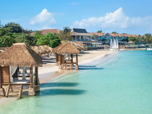 Stay More, Save More at Sandals Resorts – Up to $1,000 in Savings + Free Night